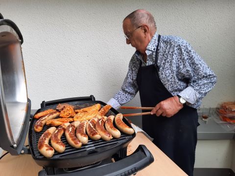 Zunächst wurde unser Grillmeister Michael W. aktiv